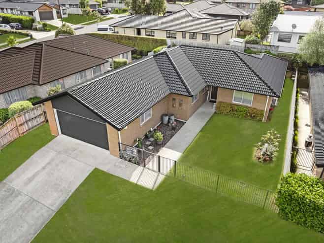 8 Mark Ball Drive, Pokeno
