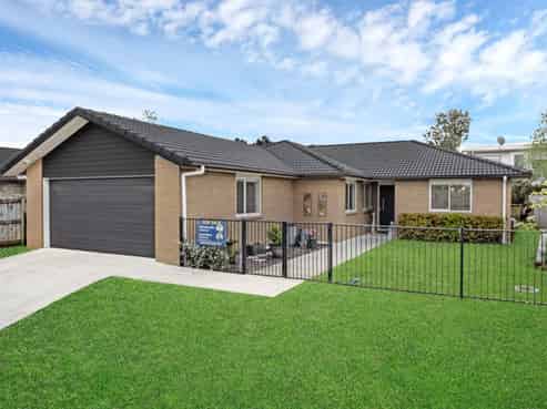 8 Mark Ball Drive, Pokeno