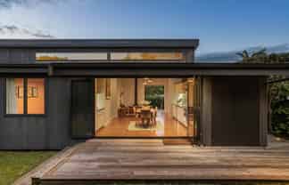 200 Onemana Drive, Onemana
