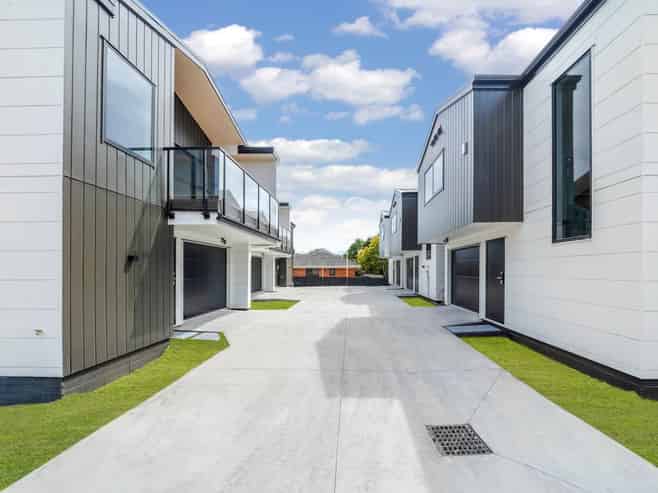 2E Spooner Lane, Mount Wellington