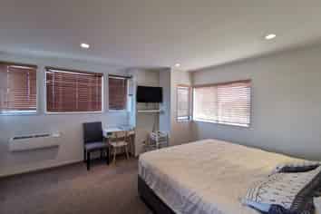 872 Manukau Road, Royal Oak