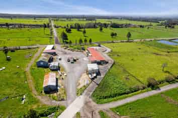 756 Surrey Road, Tariki
