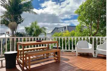 1 Hackett Street, Saint Marys Bay