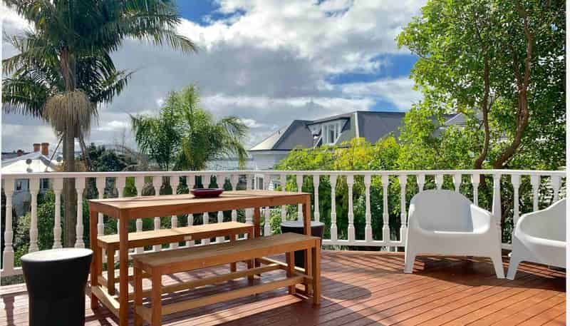 1 Hackett Street, Saint Marys Bay