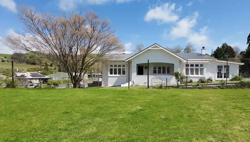 51- 53 Goldfinch Street, Taihape