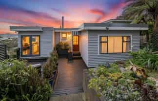 39 Nevay Road, Miramar