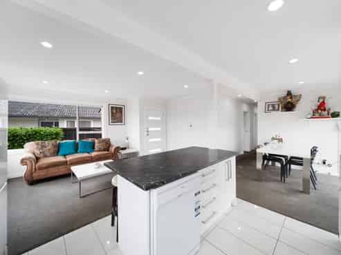 7A Tiari Place, Mangere East