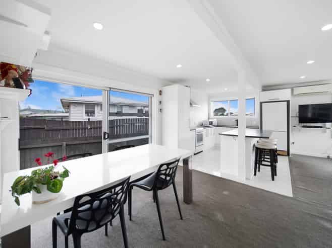 7A Tiari Place, Mangere East