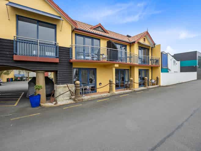 A rare waterfront motel opportunity