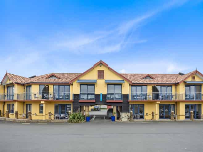 A rare waterfront motel opportunity