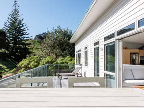 8 Pohutukawa Drive, Waiotahi