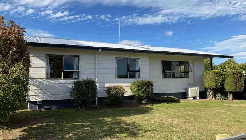 16 Pryde Place, Feilding