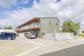 Split income investment modern - freehold asset