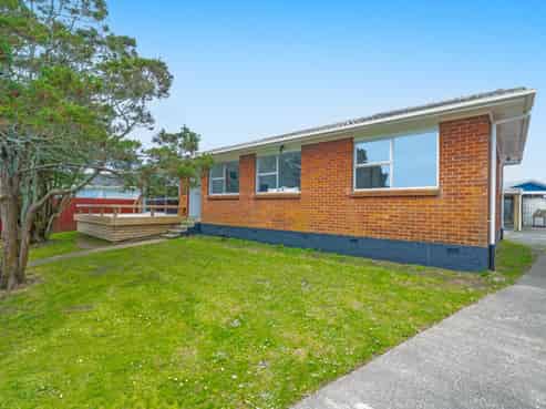 5 Raglan Street, Mangere East