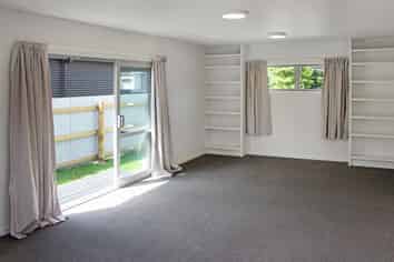 72A Springfield Road, Saint Albans