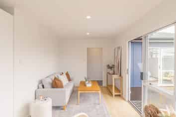 1/42a Shands Road, Hornby