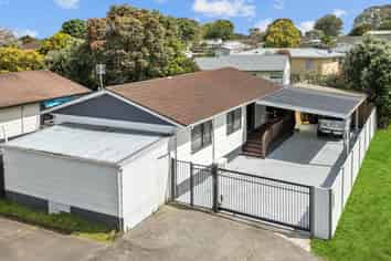 1/397 Roscommon Road, Clendon Park