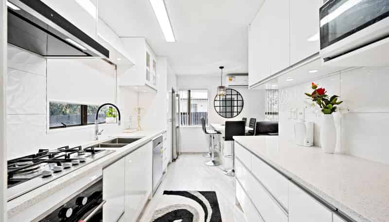 1/397 Roscommon Road, Clendon Park