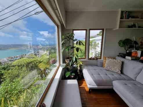 27B (Botto Marewa Road, Hataitai