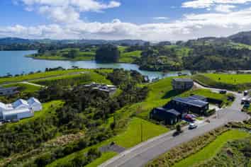 13 Ruruhi Street, Raglan