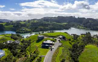 13 Ruruhi Street, Raglan