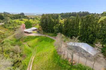 1538 State Highway 2, Whakamarama