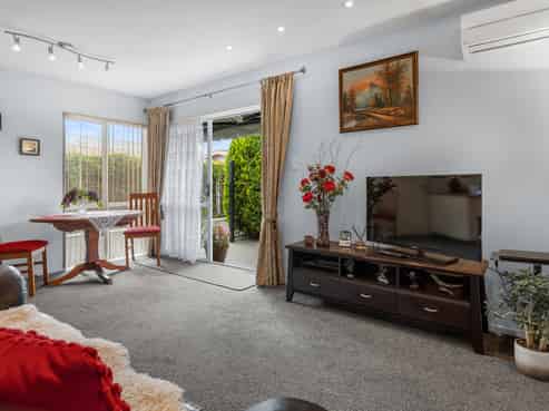 3/210 Hastings Street East, Waltham