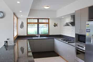 50 Chateau Drive, Burnside