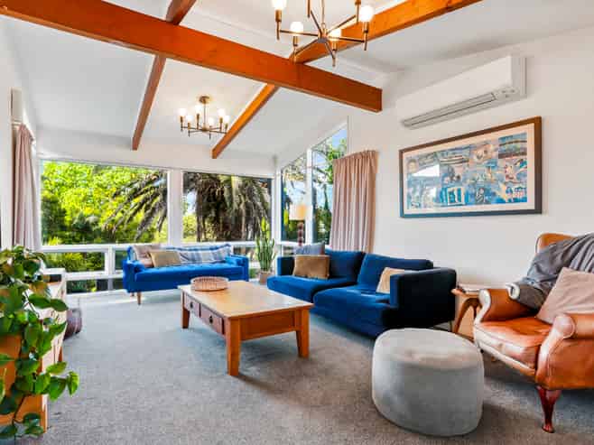 257 Golf Road, Titirangi