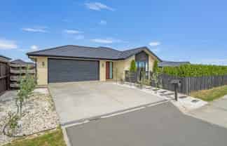4 Shillingford Boulevard, Rolleston