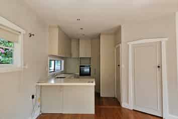 16 Grange Street, Hillsborough