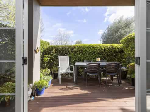 49 Chateau Crescent, Rangatira Park