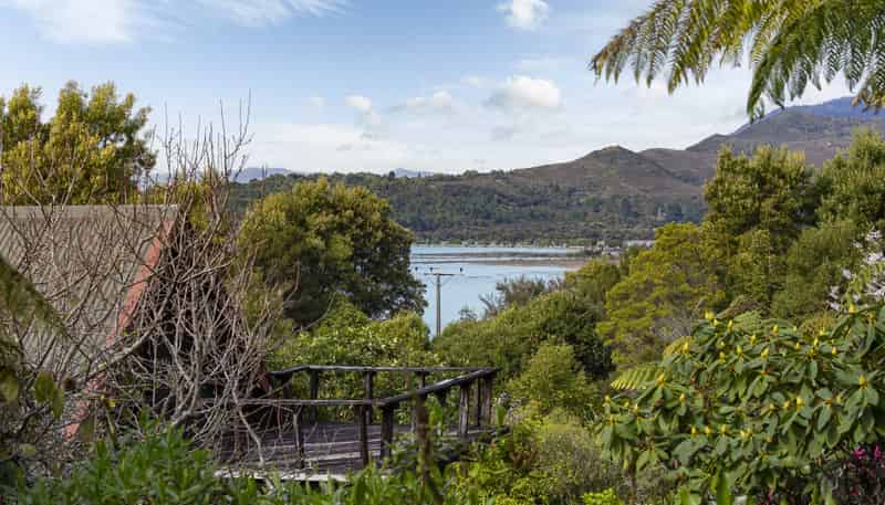 1863 Takaka-Collingwood Highway, Collingwood
