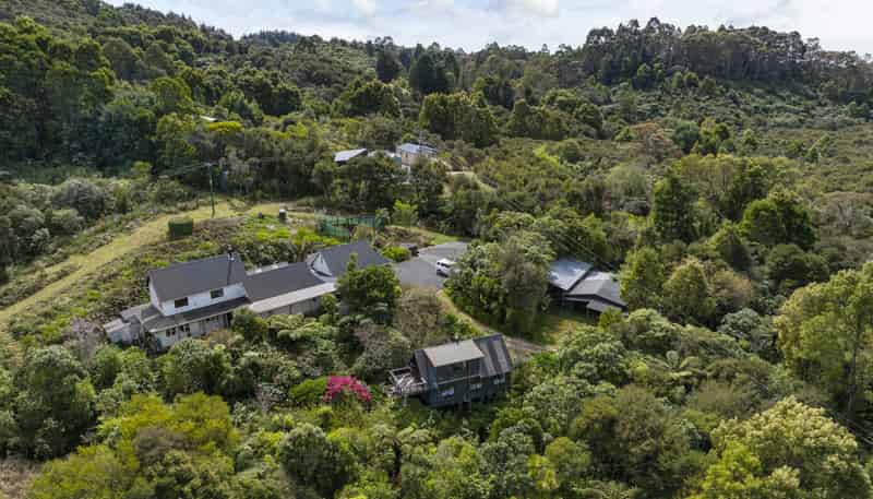 1863 Takaka-Collingwood Highway, Collingwood