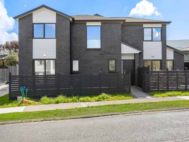 4 Kyeemagh Street, Botany Downs