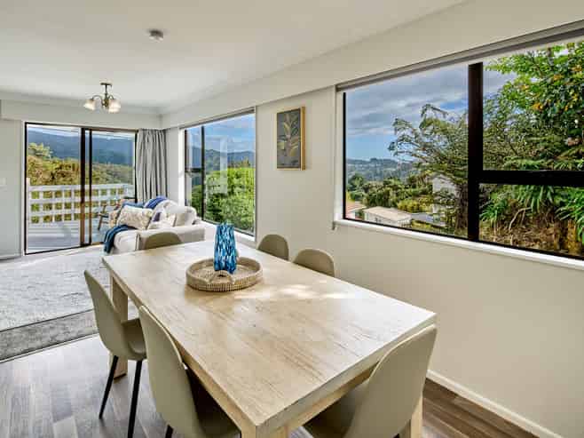 62 Lord Street, STOKES VALLEY