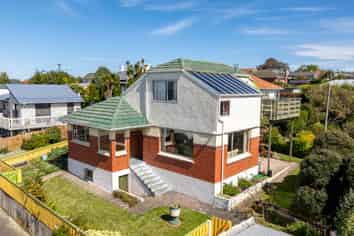 2 Vickery Place, MARYHILL