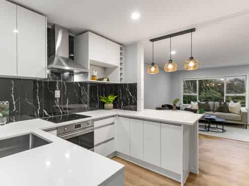 1/17 Emirau Place, Glenfield