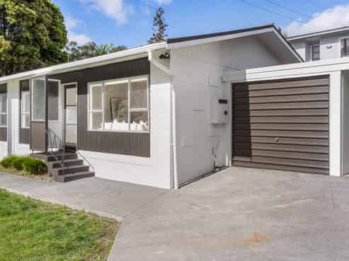 1/17 Emirau Place, Glenfield