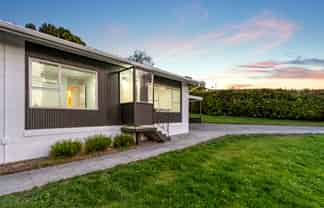 1/17 Emirau Place, Glenfield