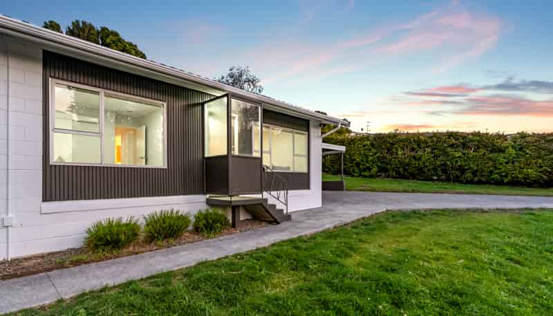 1/17 Emirau Place, Glenfield
