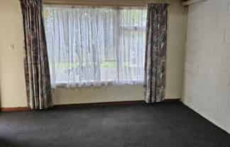 2/10 Straven Road, Riccarton