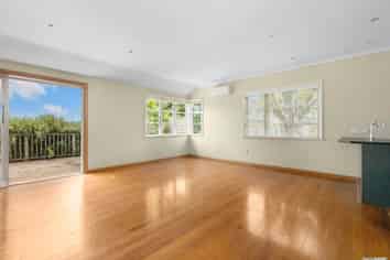 91 Kurahaupo Street, Orakei