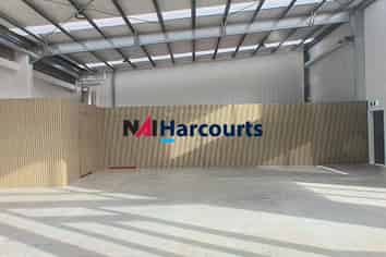 Takapuna Corner Site Office/Showroom