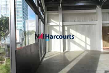 Takapuna Corner Site Office/Showroom