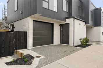 24C Finnerty Avenue, Howick