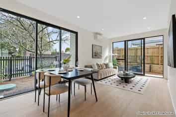 24B Finnerty Avenue, Howick