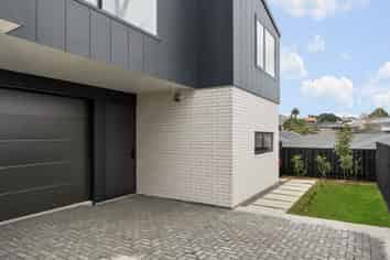 24D Finnerty Avenue, Howick