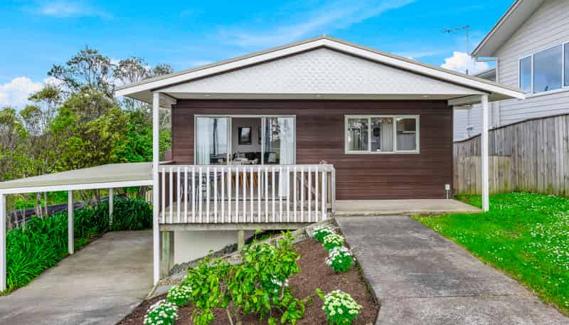 1032A East Coast Road, Torbay