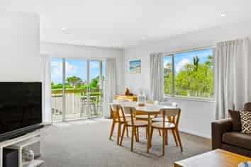 1032A East Coast Road, Torbay